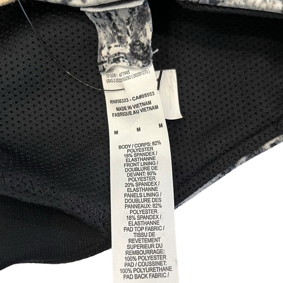 NWT* Nike Swoosh Wrap Women Medium Support Printed Sports Bra Medium Black/White - Picture 6 of 7